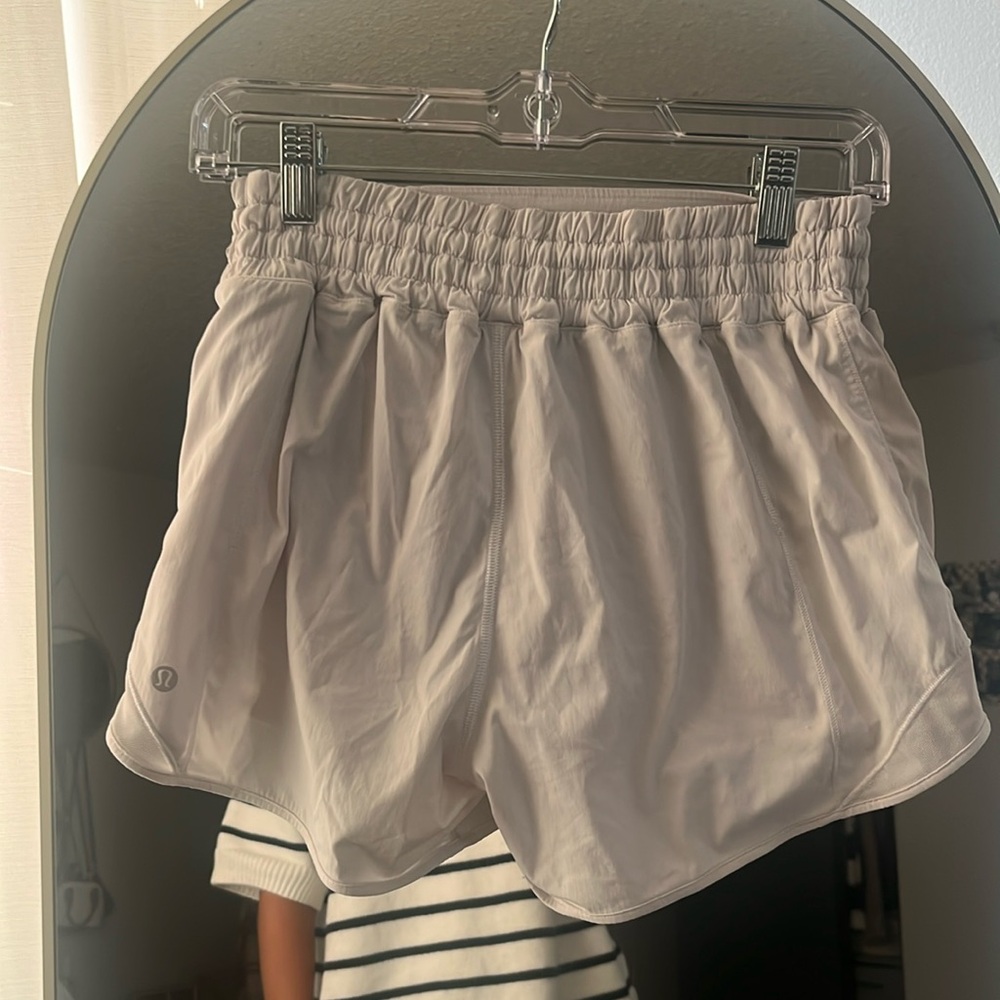 White lululemon shorts
